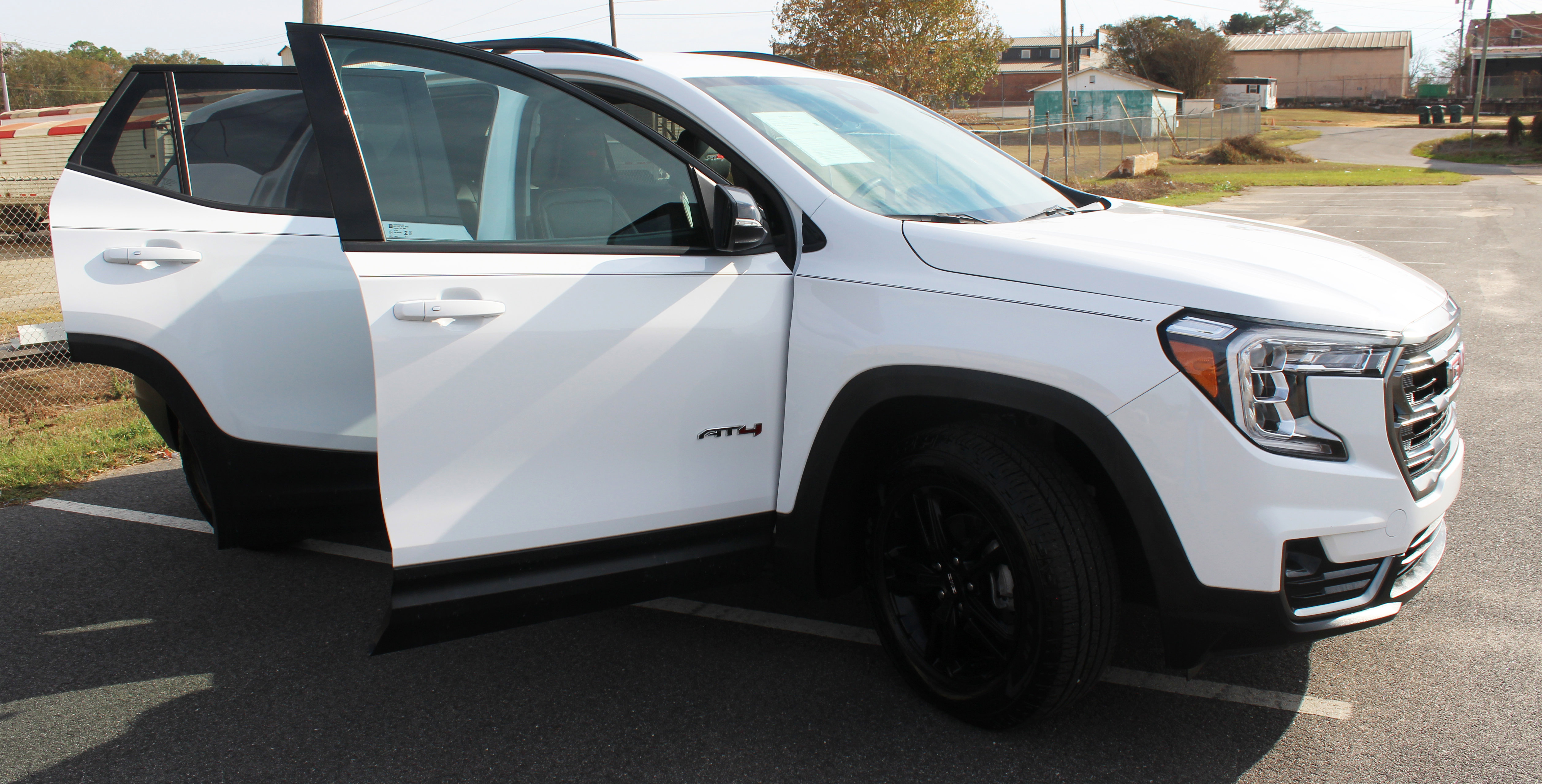 Used 2024 GMC Terrain AT4 image 11