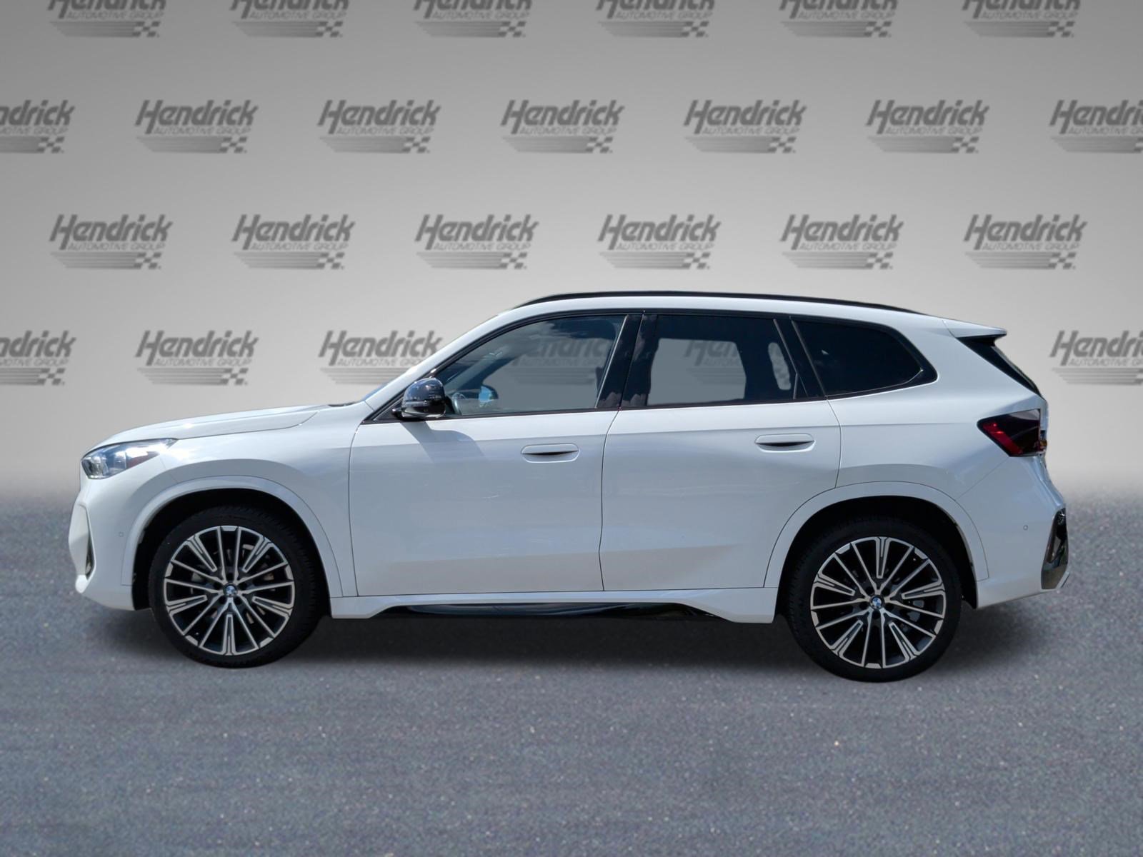 Used 2023 BMW X1 xDrive28i w/ Premium Package image 10