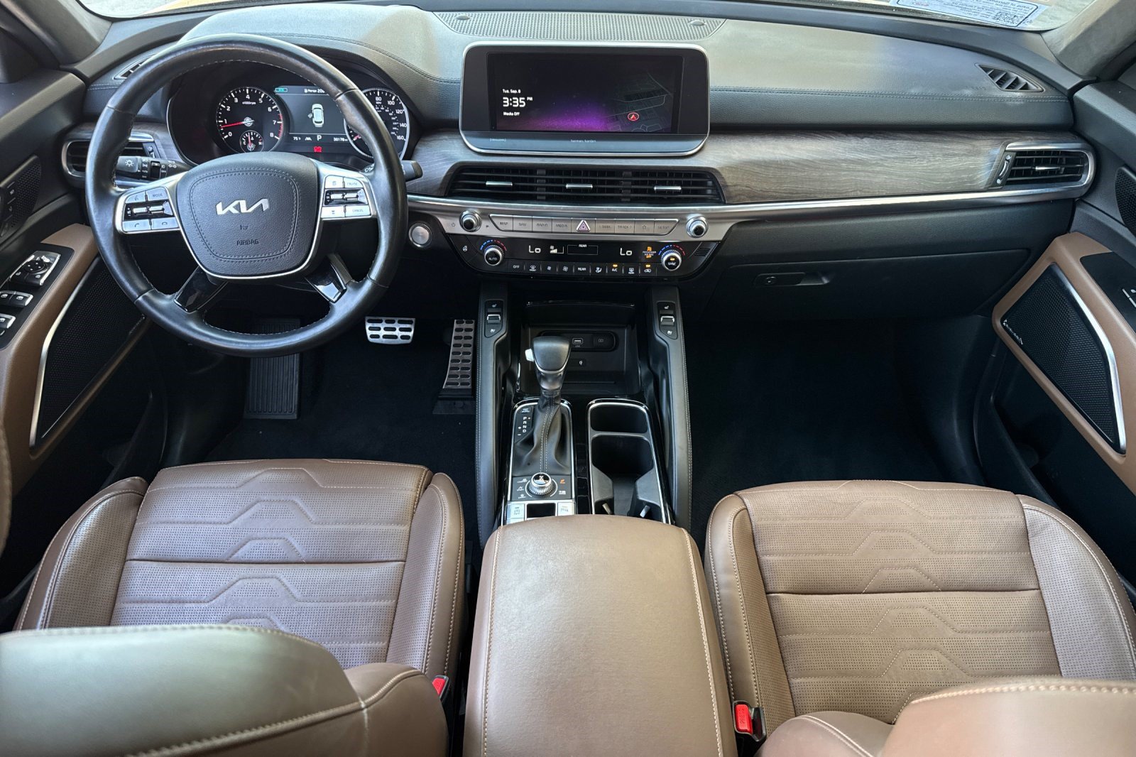 Used 2022 Kia Telluride SX w/ SX Prestige Package AWD/4WD image 15