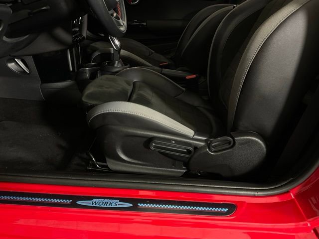 Used 2020 MINI Cooper John Cooper Works w/ Signature Upholstery Package image 29