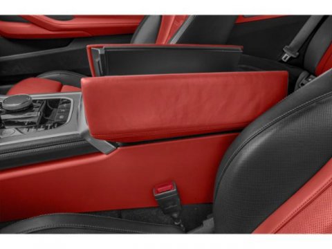 Used 2025 BMW 840i Convertible w/ Comfort Seating Package image 16