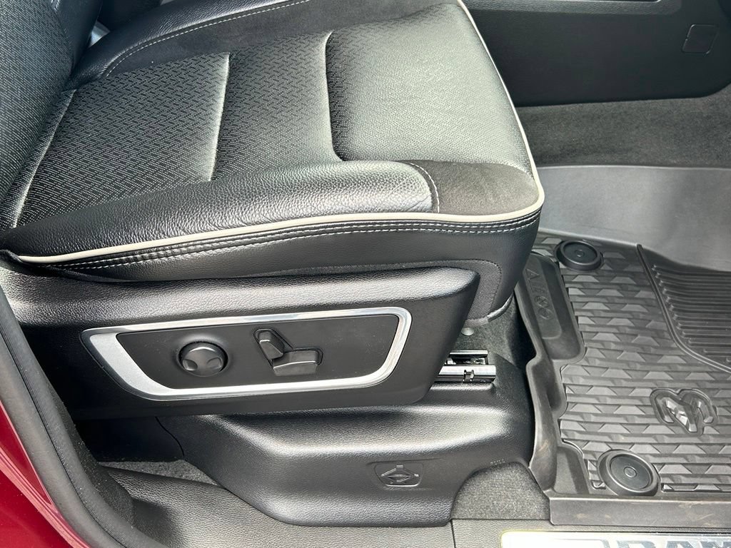 Used 2022 RAM 1500 Laramie AWD/4WD image 42
