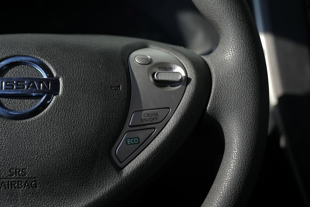 Used 2017 Nissan Leaf S w/ Charge Package FWD image 41