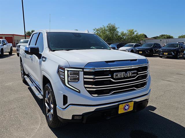 Used 2025 GMC Sierra 1500 SLT AWD/4WD image 7