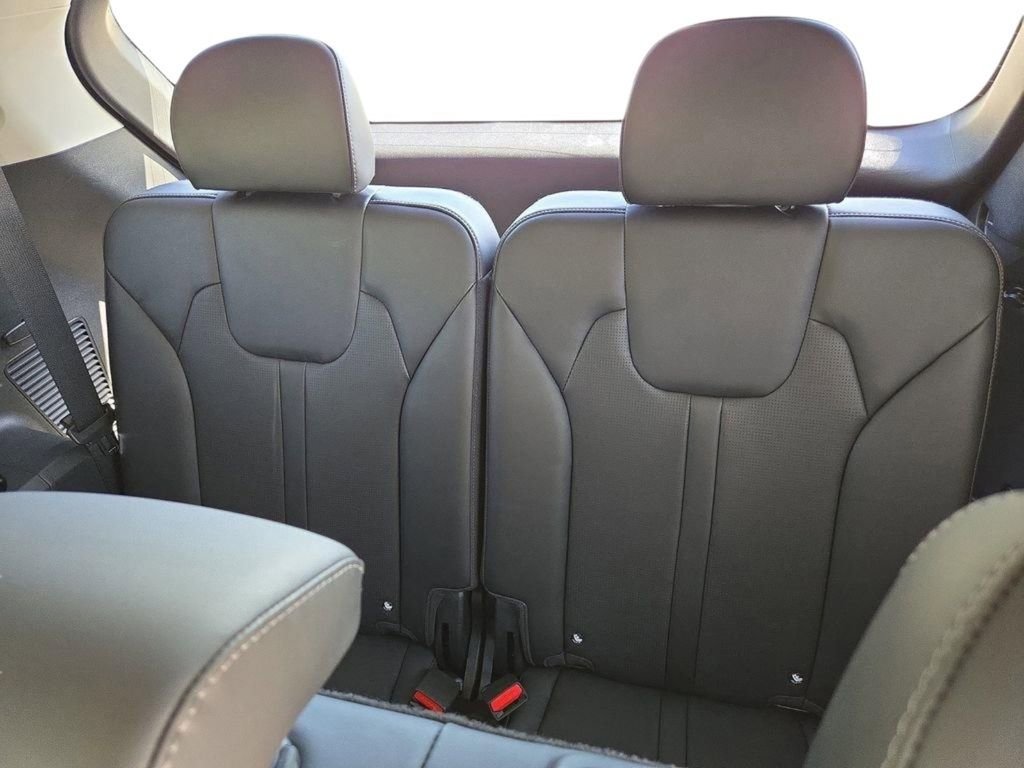 New 2026 Kia Sorento S w/ S Panoramic Sunroof Package image 21