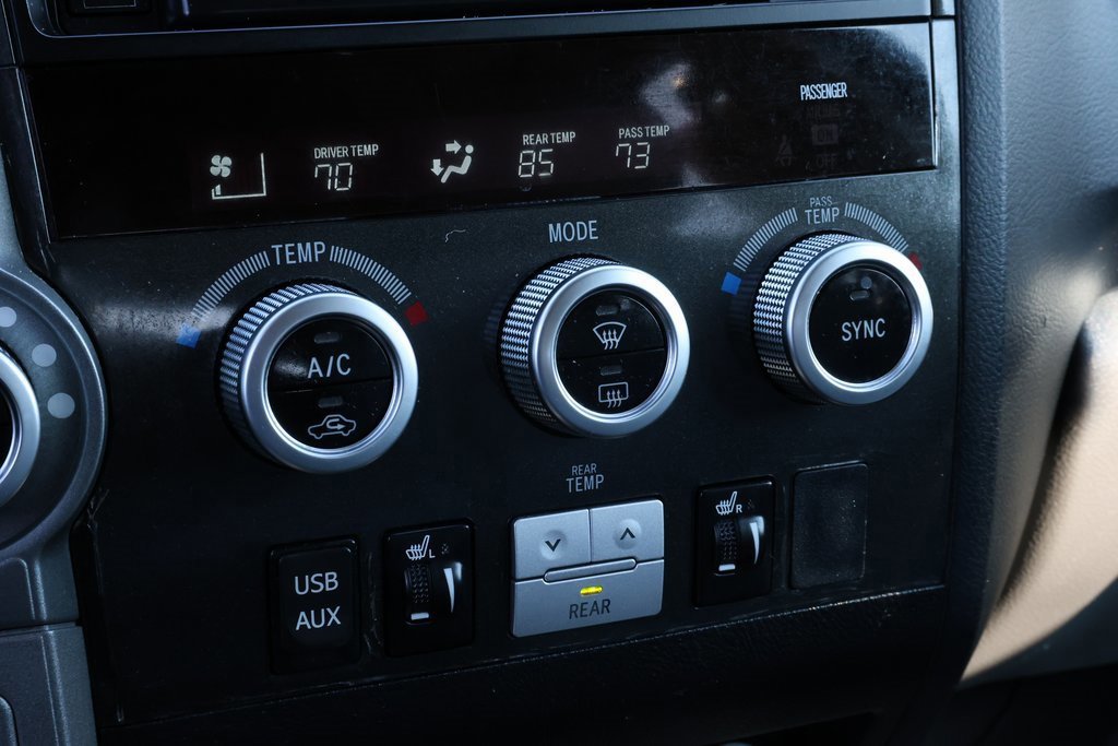 Used 2015 Toyota Sequoia Limited image 34