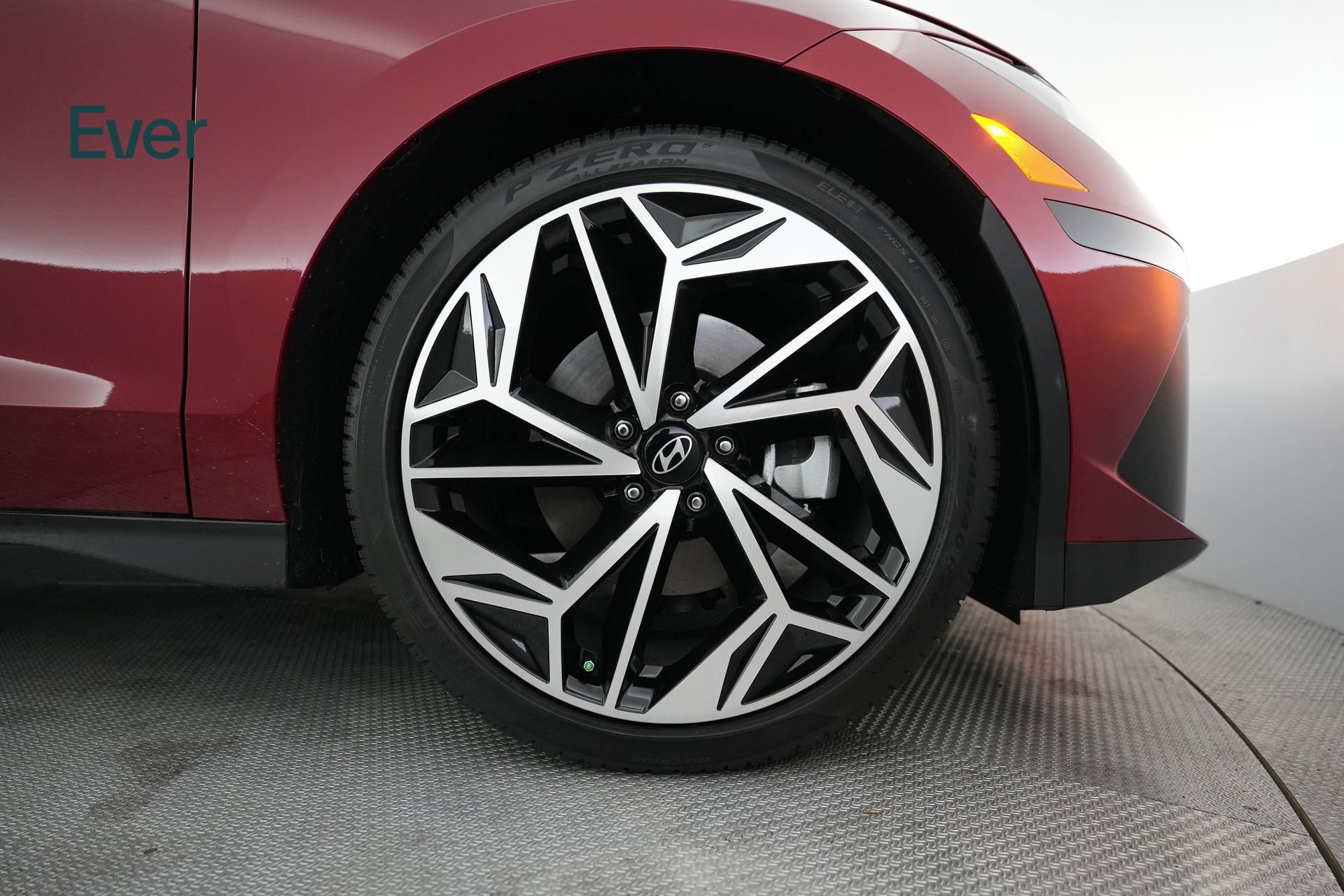 Used 2024 Hyundai Ioniq 6 SEL image 19