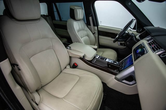 Used 2021 Land Rover Range Rover P525 Westminster Edition LWB image 21