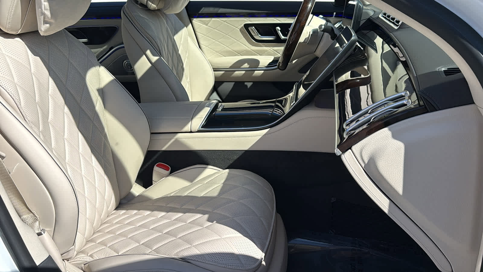 New 2026 Mercedes-Benz S 580 4MATIC Sedan image 36