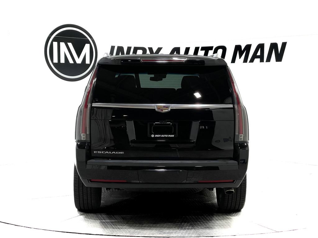Used 2018 Cadillac Escalade Luxury image 5