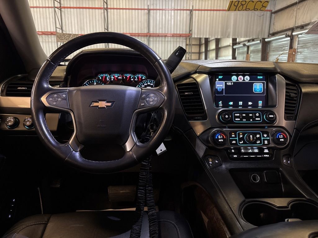 Used 2015 Chevrolet Suburban LT AWD/4WD image 23