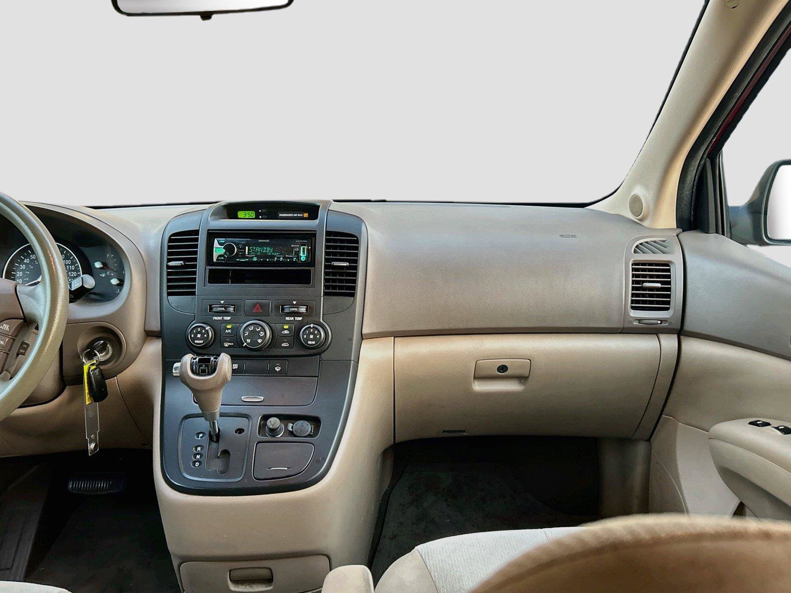Used 2012 Kia Sedona LX FWD image 18