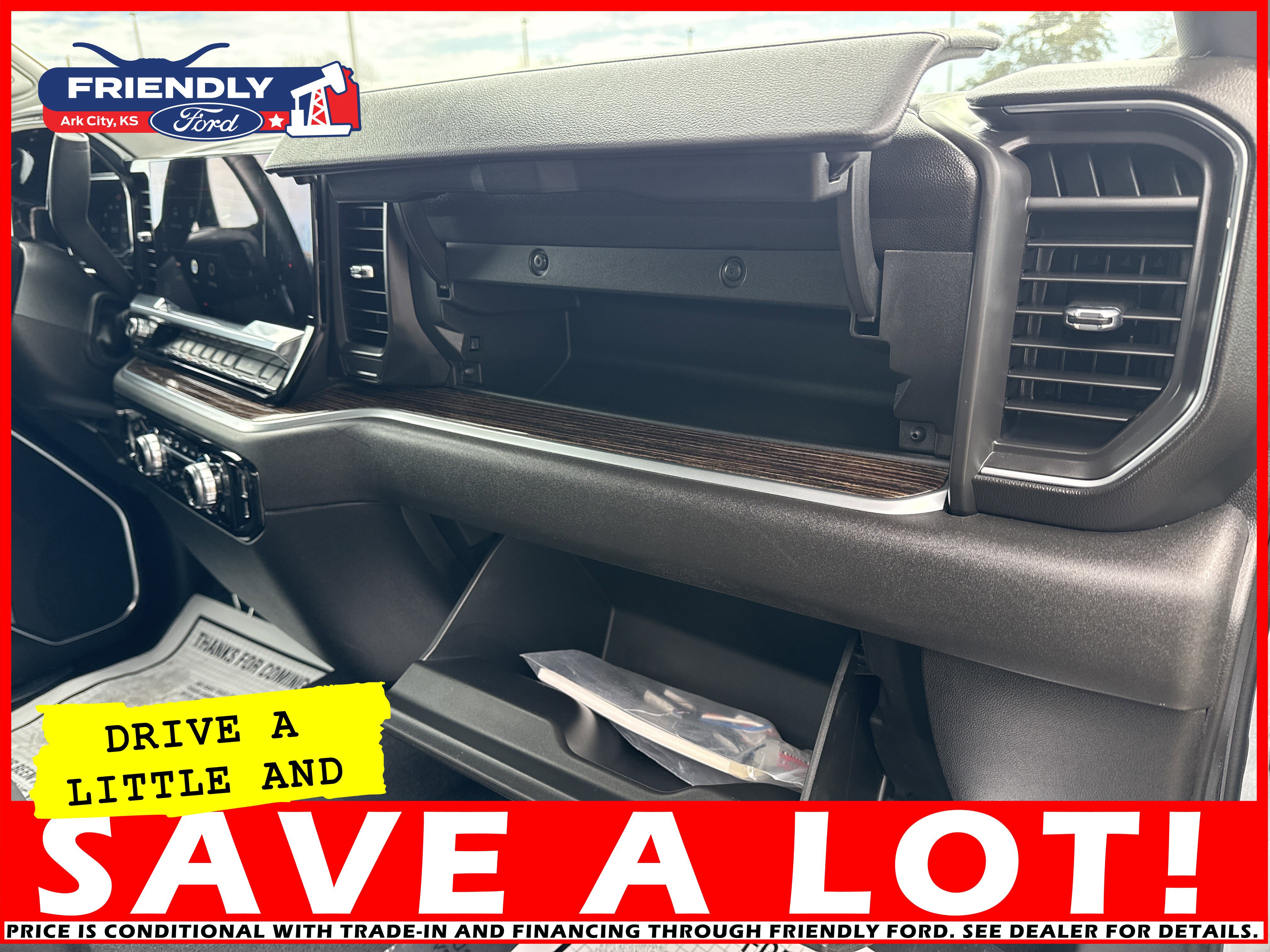 Used 2024 GMC Sierra 1500 SLE image 26