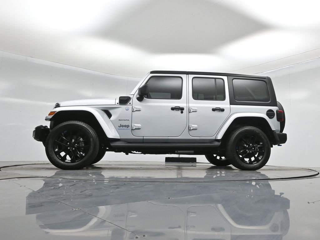 Used 2023 Jeep Wrangler Unlimited Sahara image 51