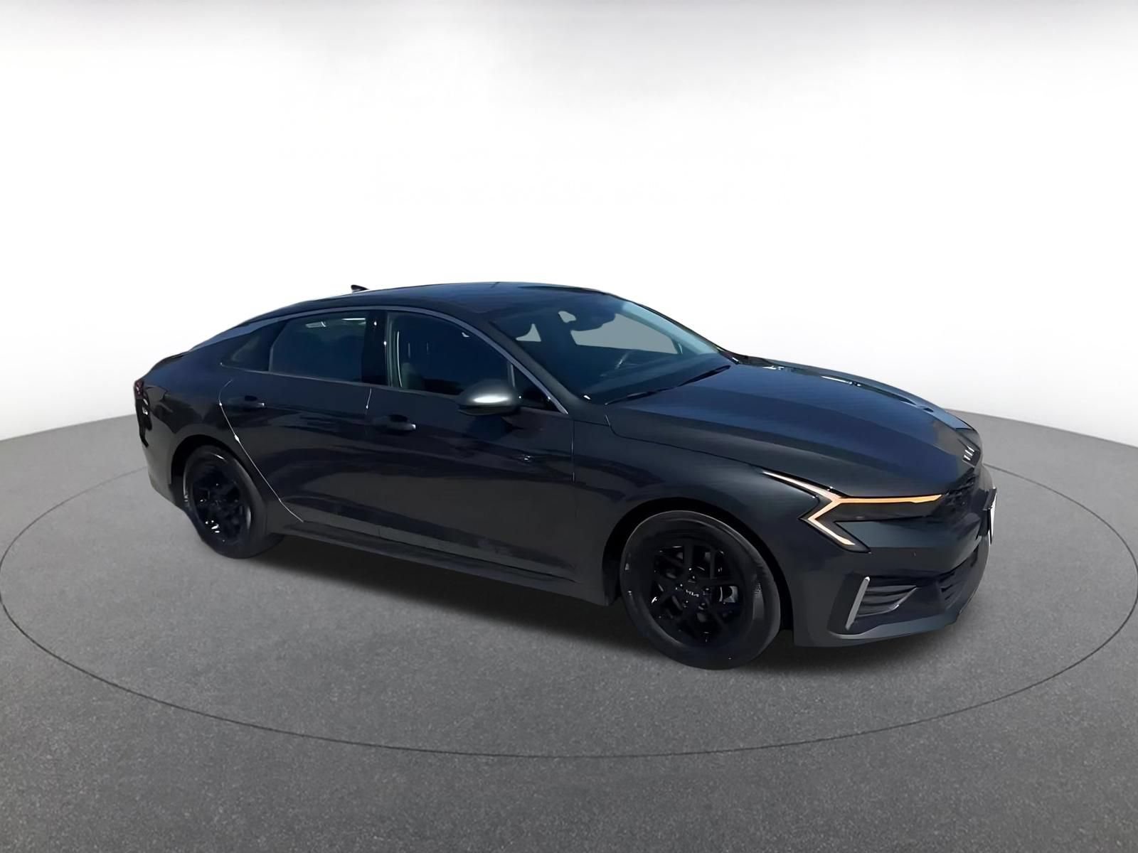 Used 2025 Kia K5 LXS FWD video 2