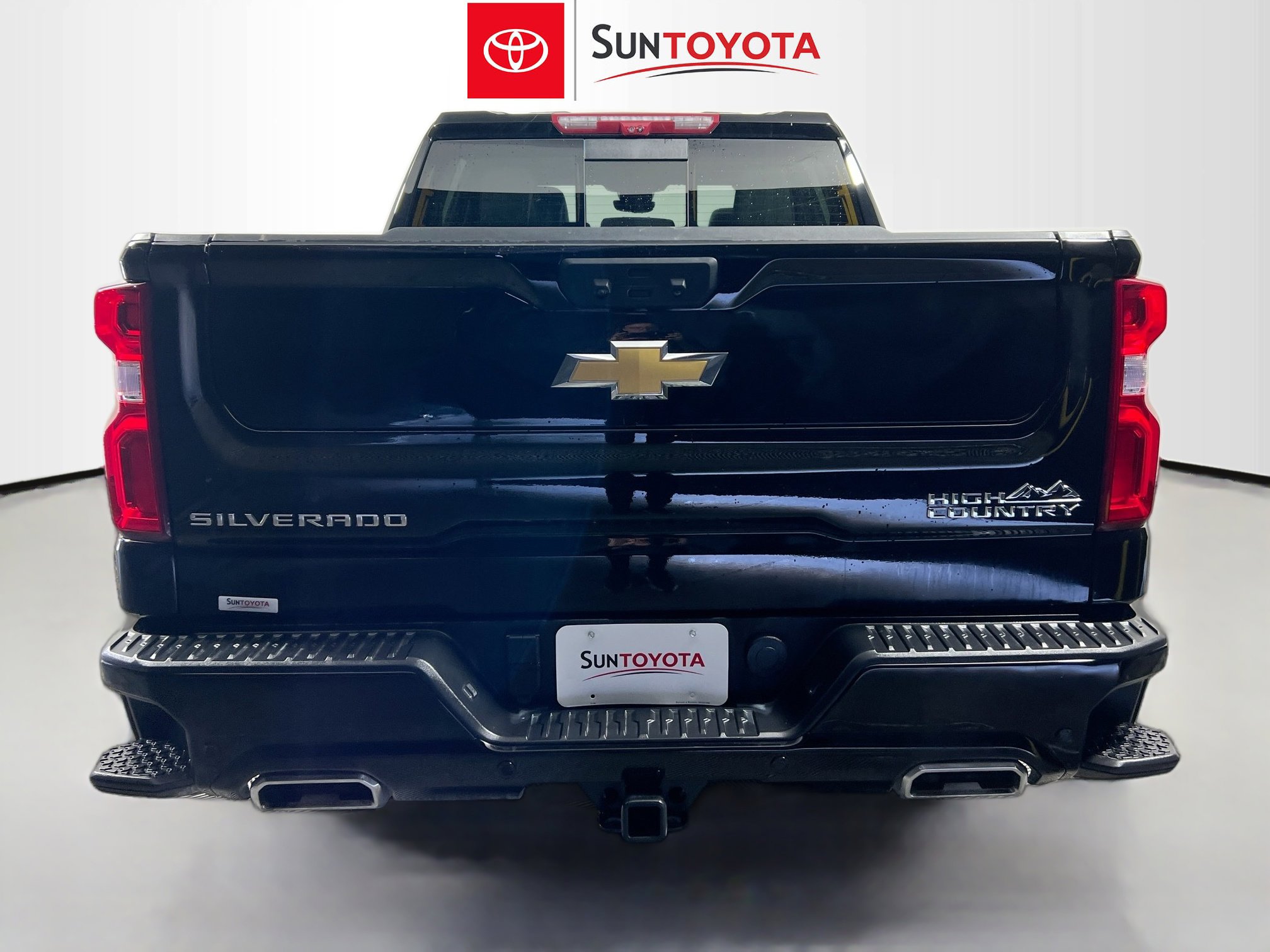 Used 2026 Chevrolet Silverado 1500 High Country image 5