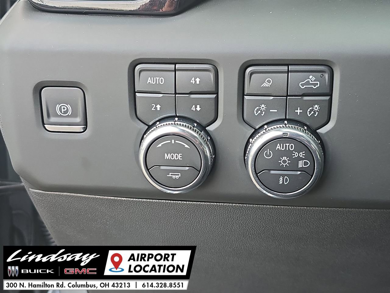 New 2026 GMC Sierra 1500 Denali w/ Denali Reserve Package image 19