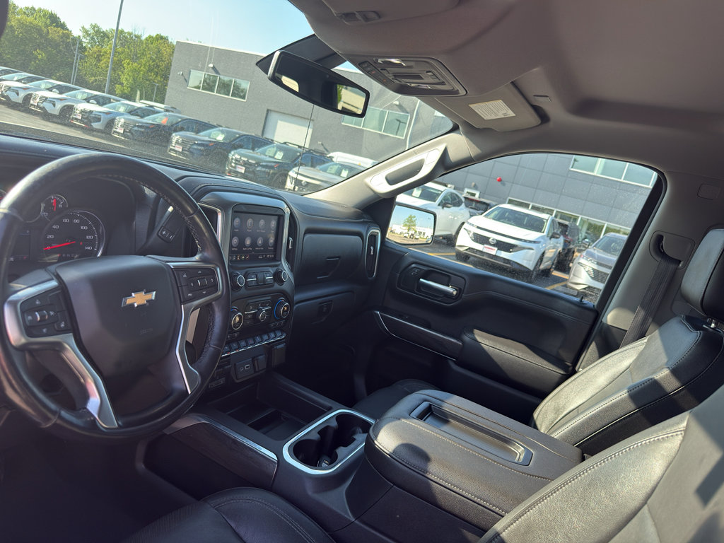 Used 2019 Chevrolet Silverado 1500 LTZ w/ LTZ Plus Package AWD/4WD image 27