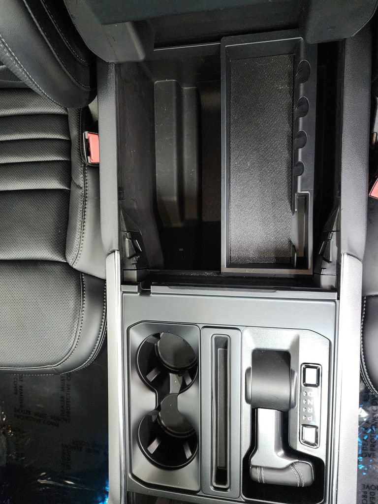 Used 2022 Ford F150 Platinum w/ Equipment Group 701A High AWD/4WD image 22