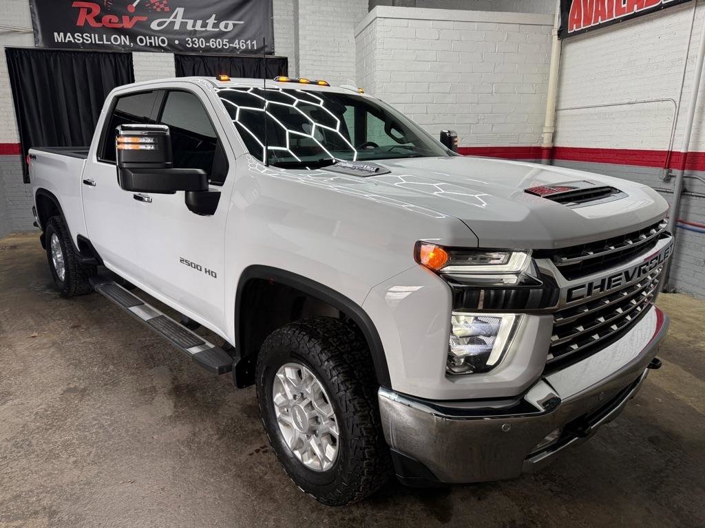 Used 2020 Chevrolet Silverado 2500 LTZ w/ LTZ Plus Package image 3