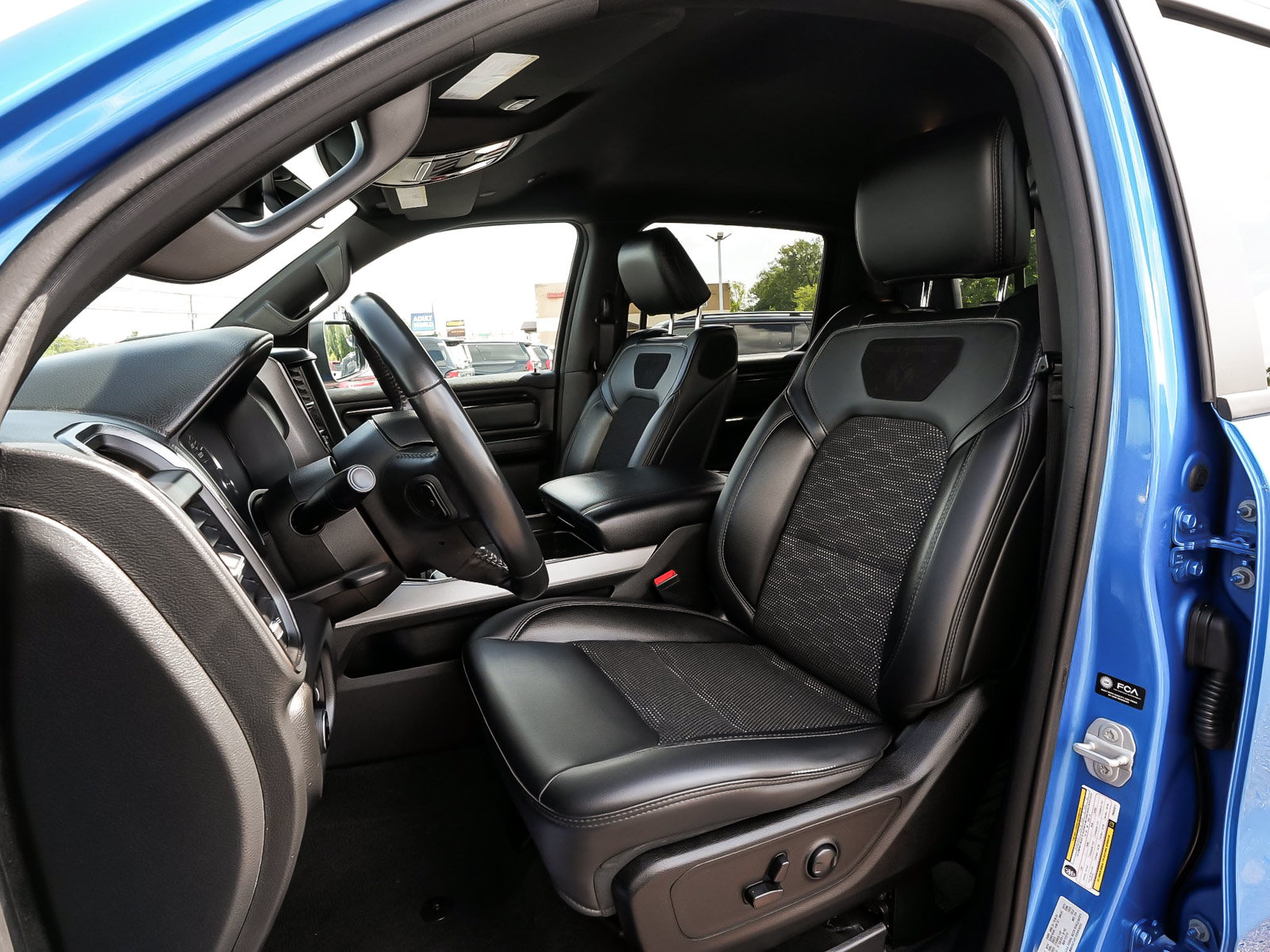 Used 2023 RAM 1500 Big Horn AWD/4WD image 31