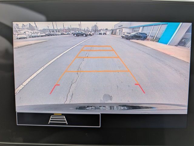 Used 2024 Chevrolet Trax RS image 23