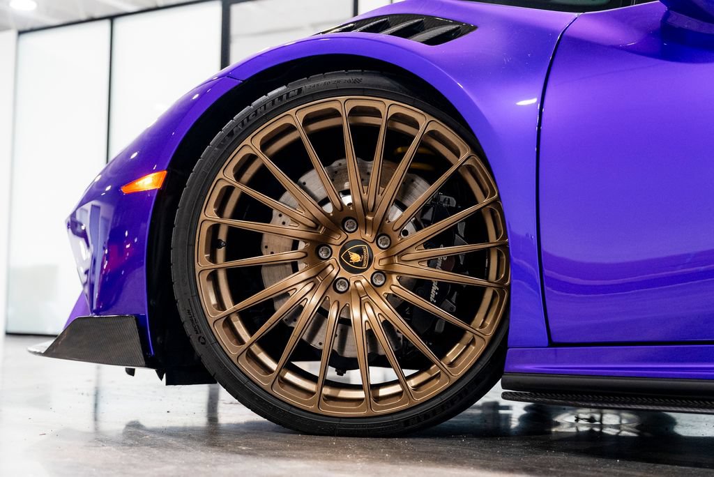 Used 2021 Lamborghini Huracan EVO RWD image 63