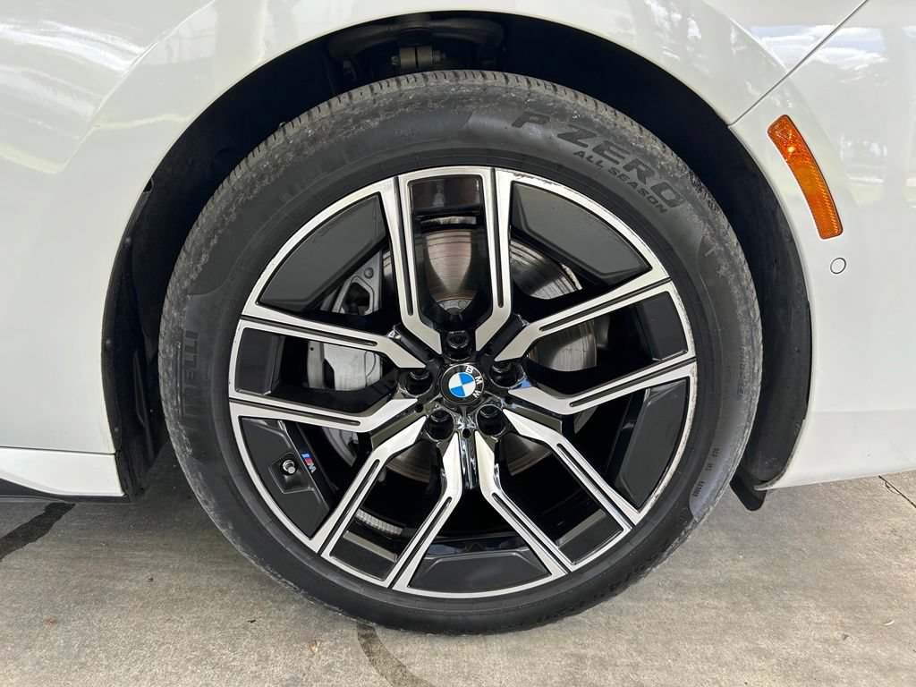 Used 2026 BMW 740i xDrive AWD/4WD image 22