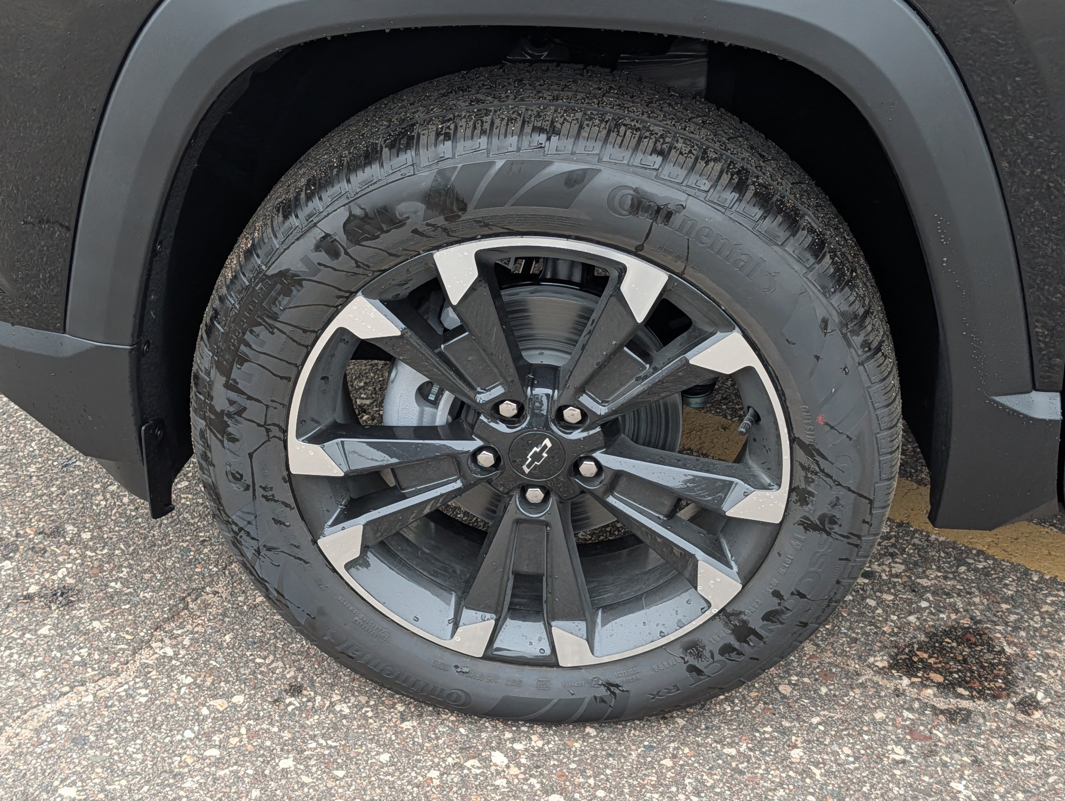 New 2027 Chevrolet Equinox RS w/ Safety and Technology Package AWD/4WD image 7