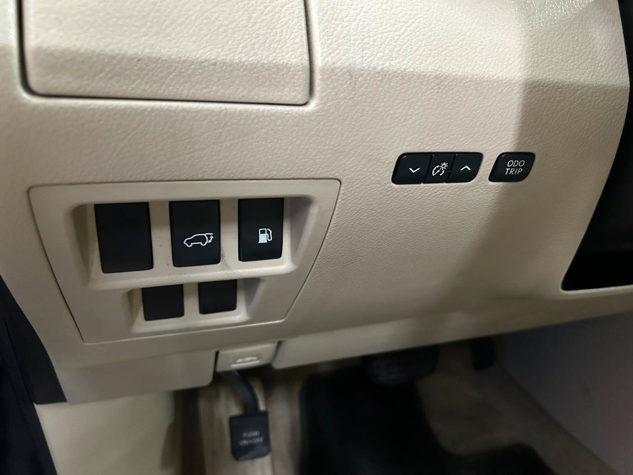 Used 2010 Lexus RX 450h AWD image 13