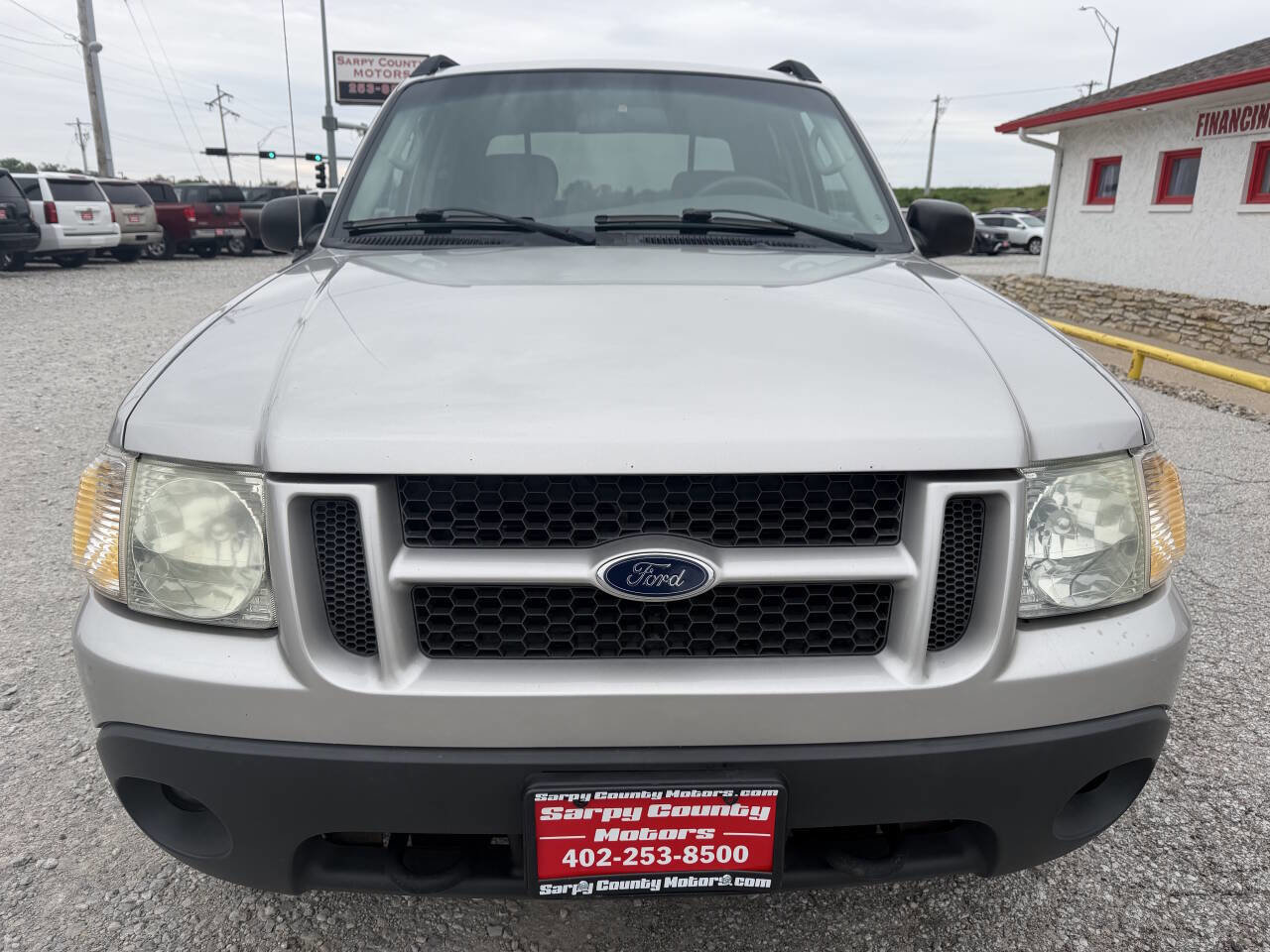Used 2004 Ford Explorer Sport Trac XLT AWD/4WD image 8