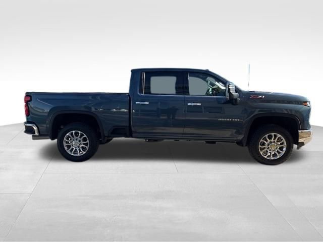Certified 2025 Chevrolet Silverado 2500 LTZ w/ LTZ Premium Package image 8