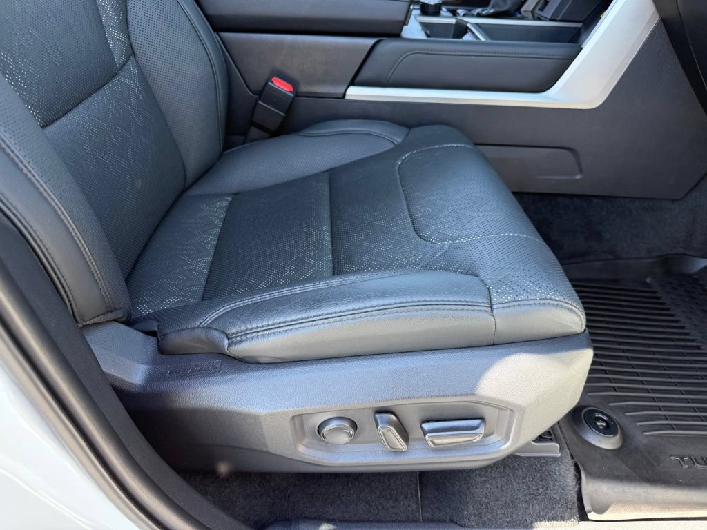 Used 2024 Toyota Tundra Limited AWD/4WD image 47