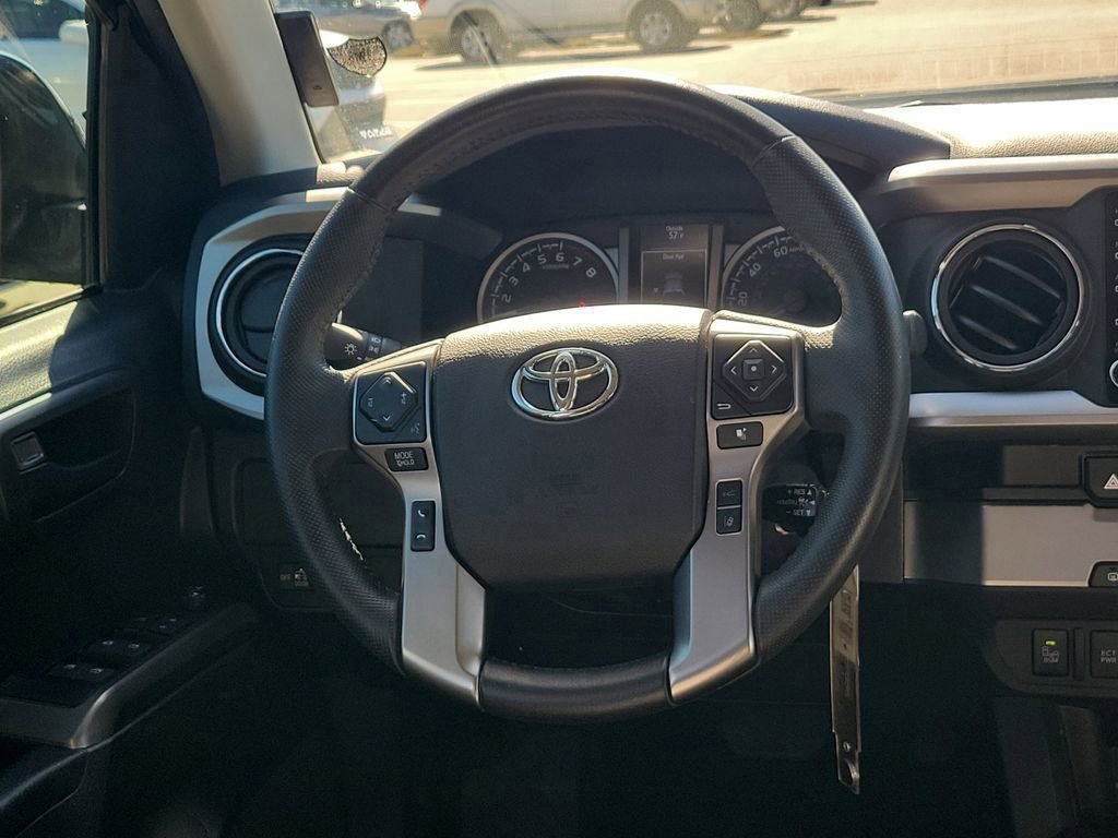 Certified 2022 Toyota Tacoma SR5 image 16