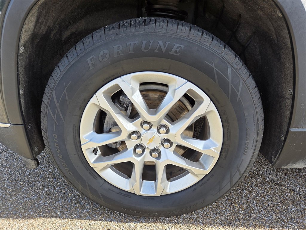 Used 2018 Chevrolet Traverse LT image 27