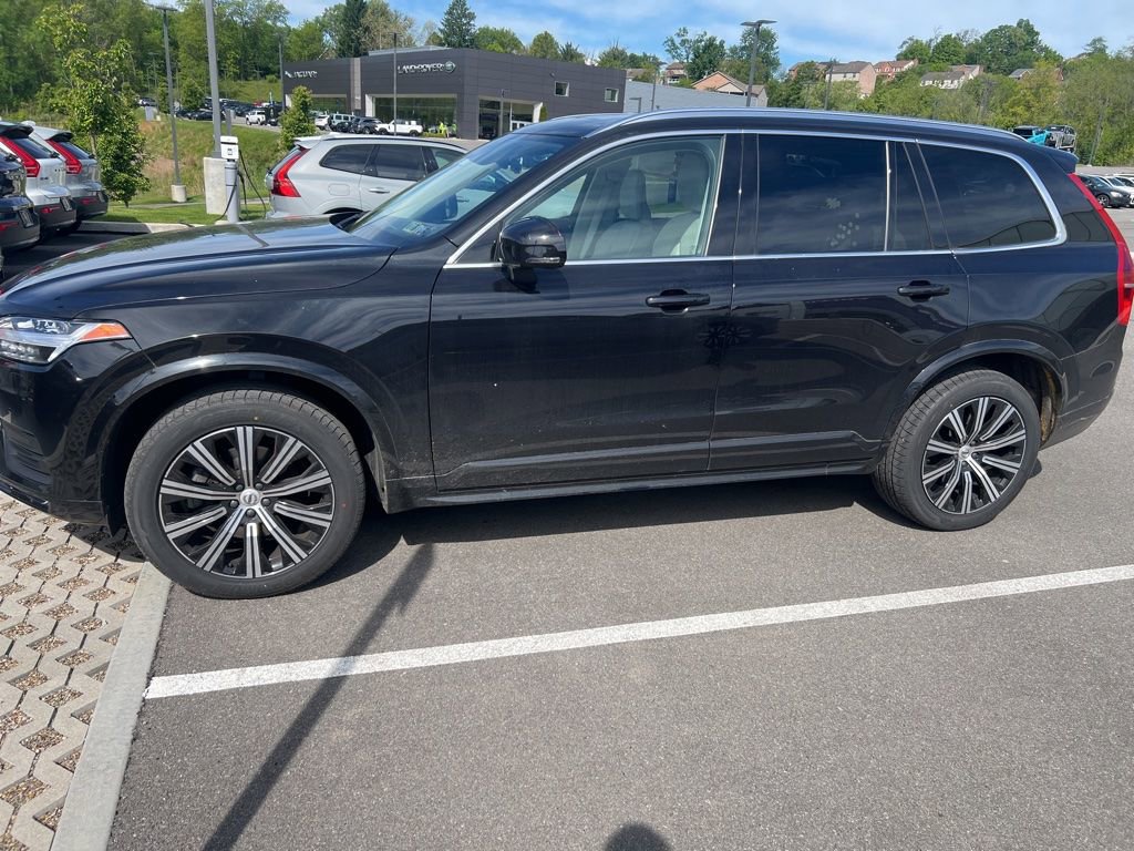 Used 2023 Volvo XC90 B5 Core w/ Climate Package AWD/4WD image 6