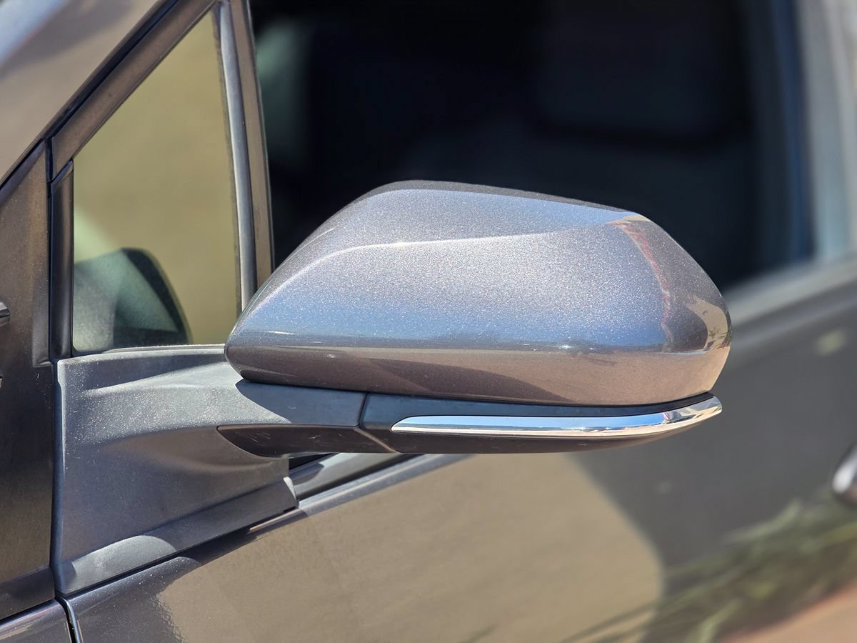 Used 2017 Toyota Prius One FWD image 8