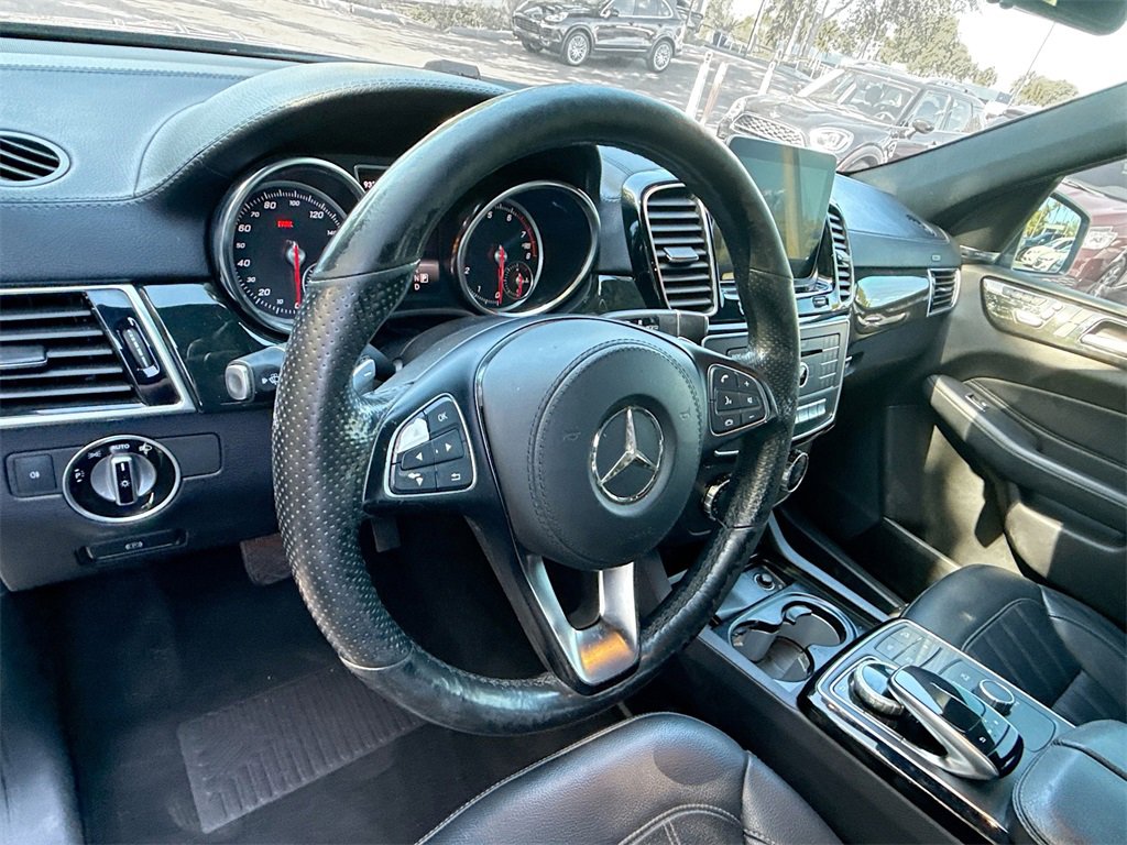 Used 2018 Mercedes-Benz GLS 450 4MATIC w/ Premium Package image 12