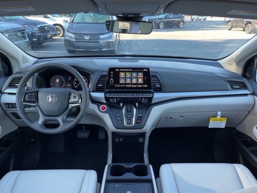 New 2026 Honda Odyssey EX-L image 6