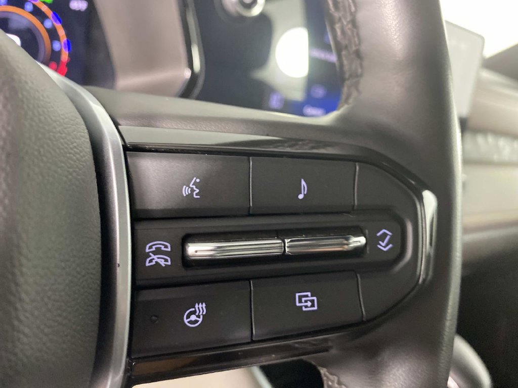Used 2023 Chevrolet Colorado ZR2 w/ ZR2 Convenience Package III AWD/4WD image 23