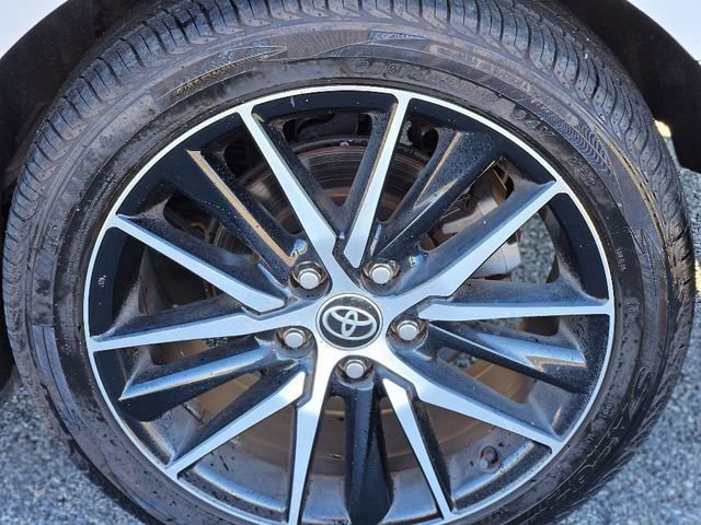 Used 2023 Toyota Camry SE image 10