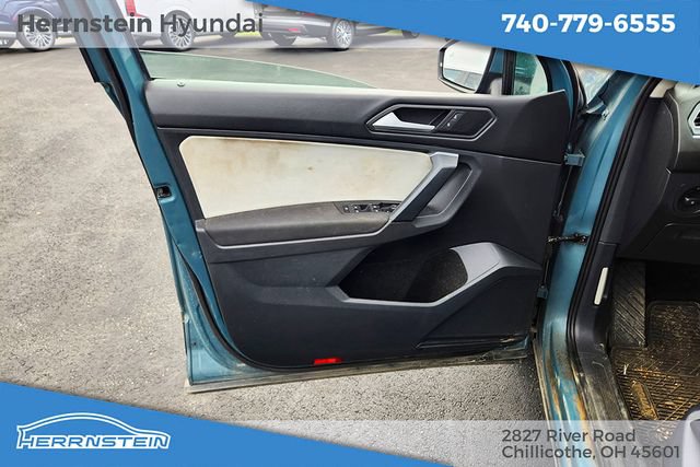 Used 2019 Volkswagen Tiguan S w/ 3rd Row Seat Package AWD/4WD image 9