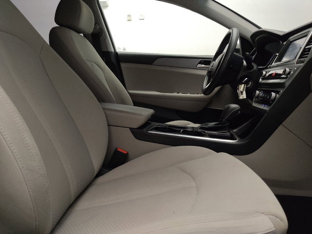 Used 2019 Hyundai Sonata SE FWD image 21