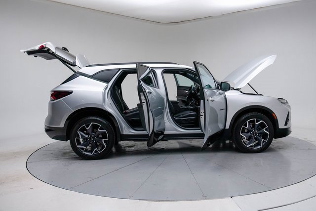 Used 2022 Chevrolet Blazer RS w/ Enhanced Convenience Package image 13