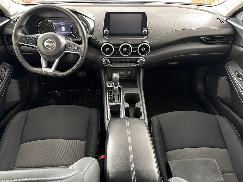 Used 2024 Nissan Sentra SV FWD image 25