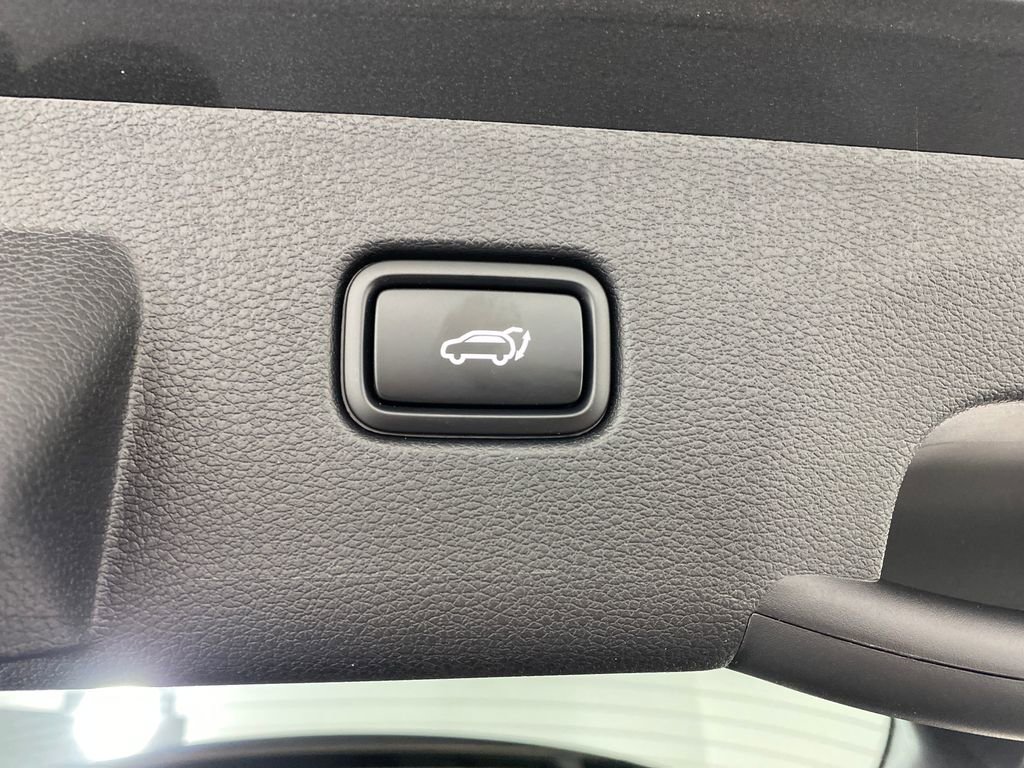 Used 2026 Kia Sportage X-Line w/ X-Line Premium Package image 24