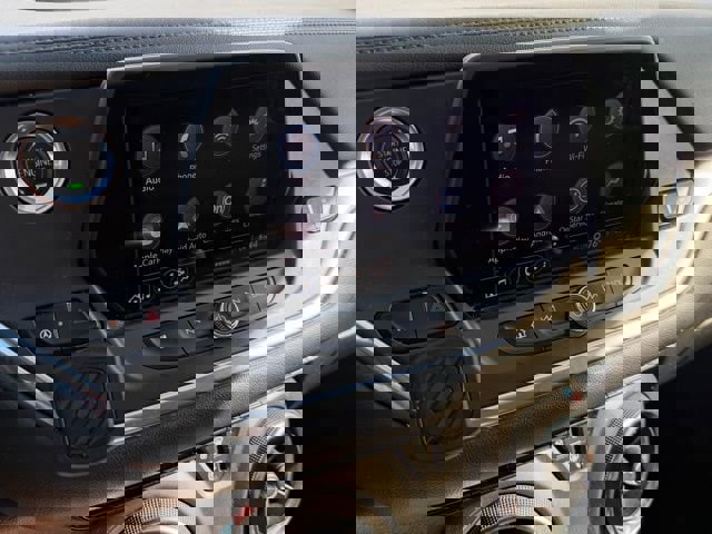 Used 2021 Chevrolet Blazer LT image 19