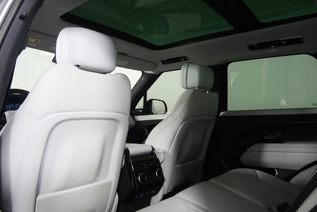 Used 2023 Land Rover Range Rover Sport SE image 20