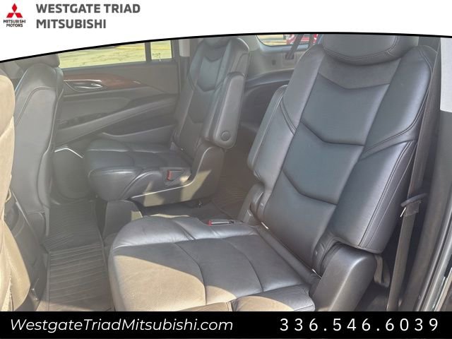 Used 2019 Cadillac Escalade ESV Premium Luxury w/ Escalade Sport Edition image 27