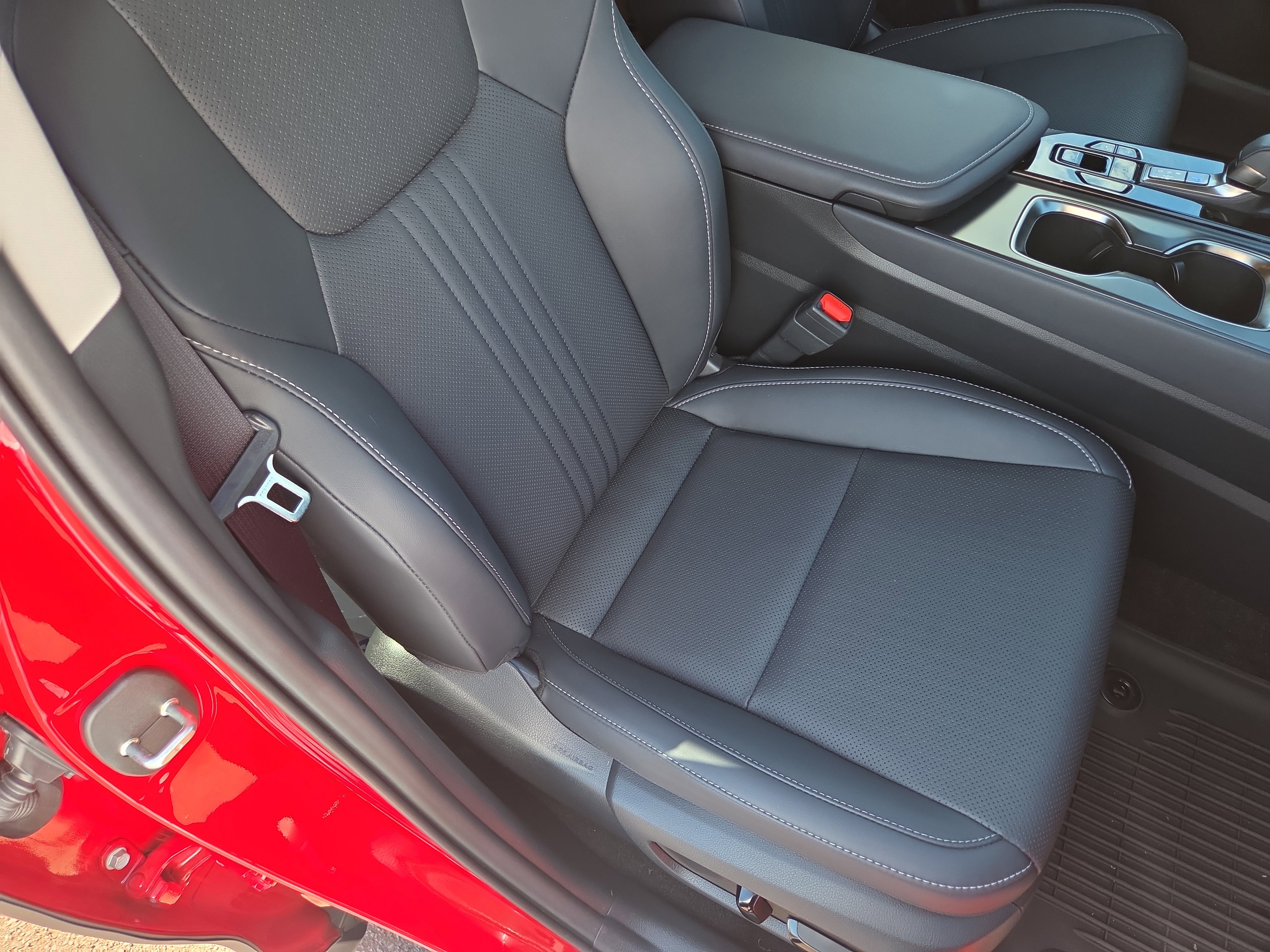 Certified 2025 Lexus NX 350h AWD w/ Accessory Package (2T) image 16